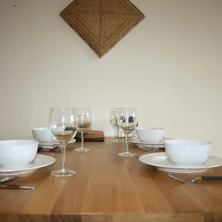 Centrally Located One Bed With Balcony
